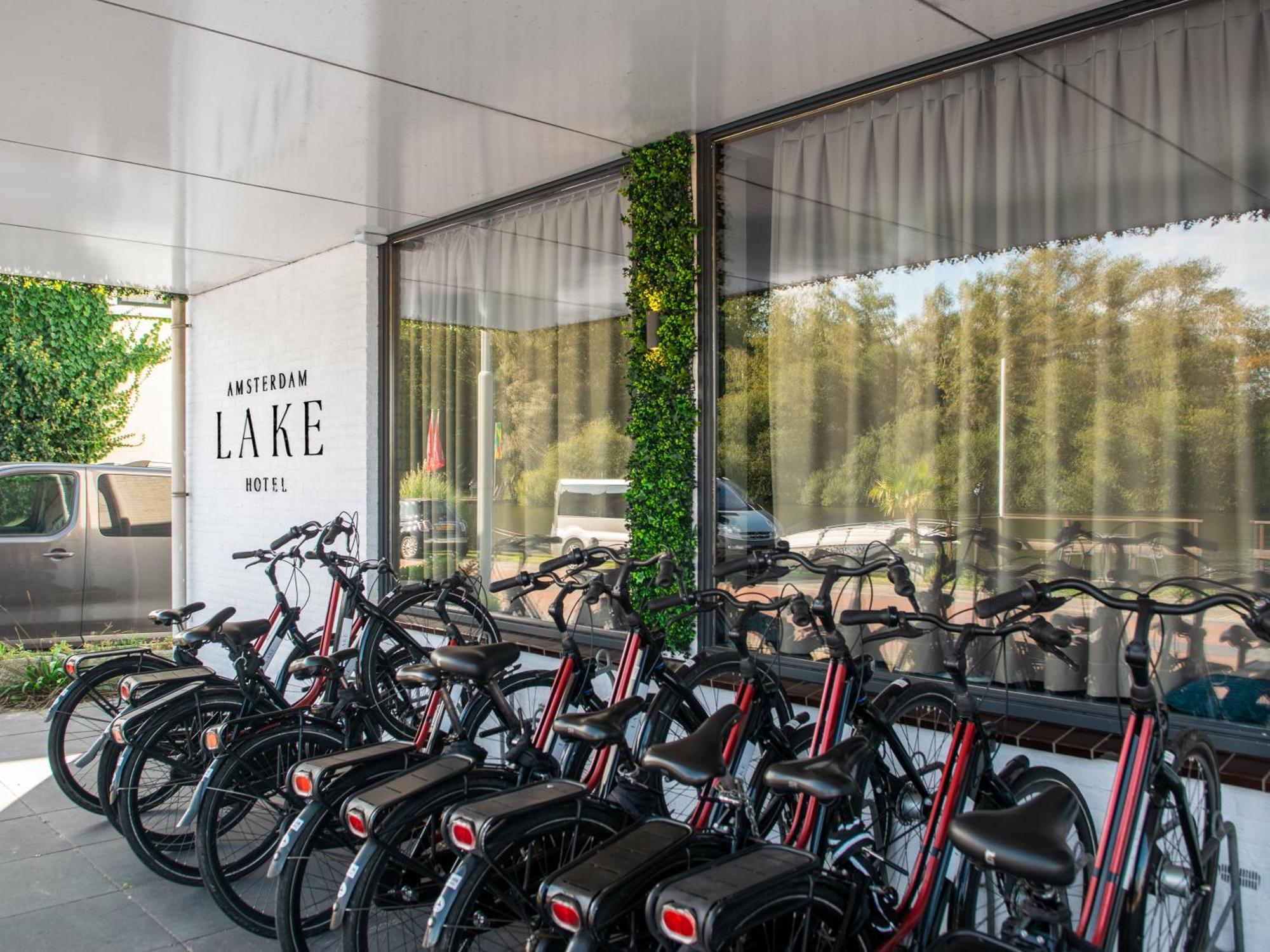 Amsterdam Lake Hotel บาดโฮเวอดอร์ป ภายนอก รูปภาพ