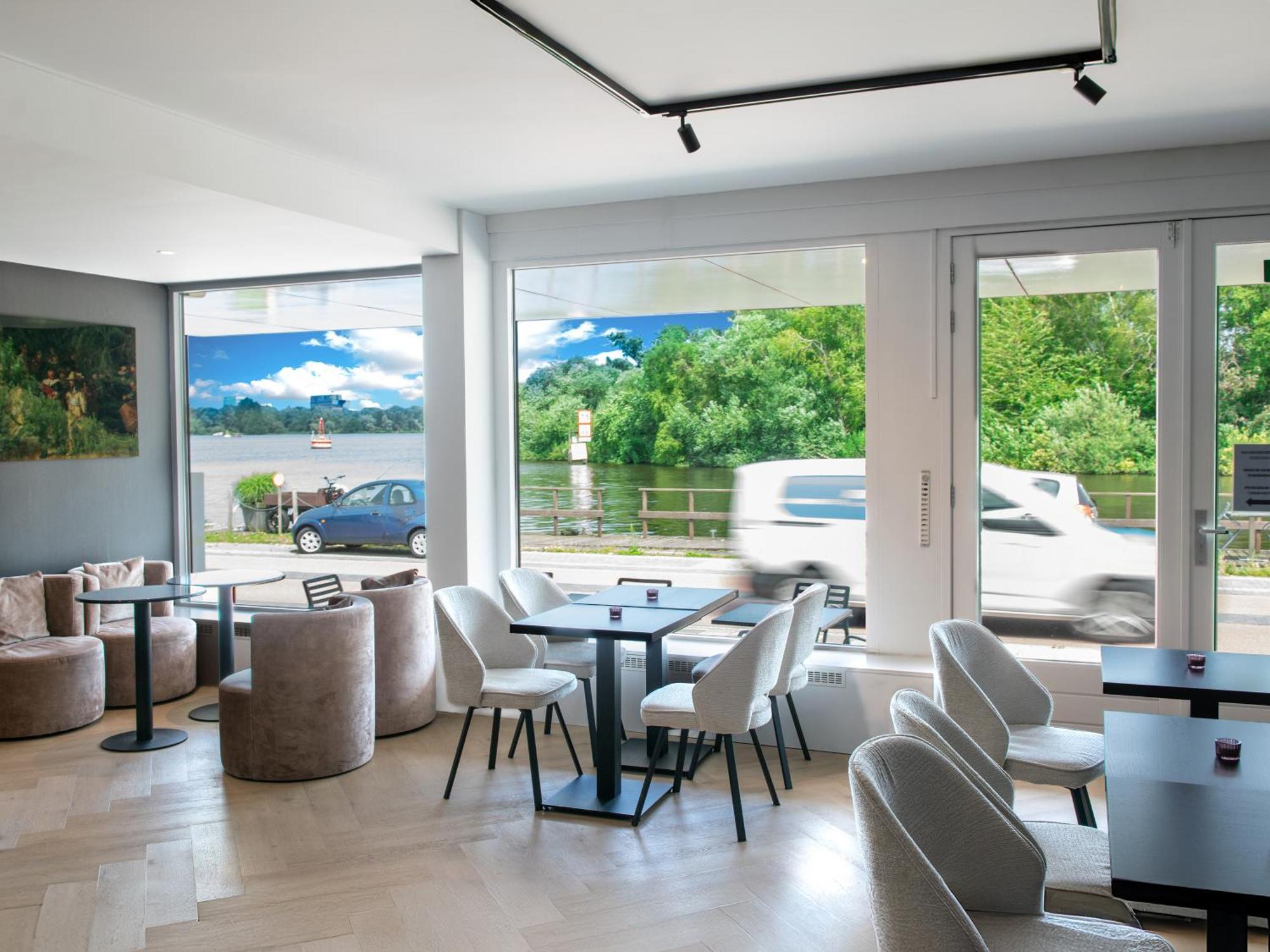 Amsterdam Lake Hotel บาดโฮเวอดอร์ป ภายนอก รูปภาพ