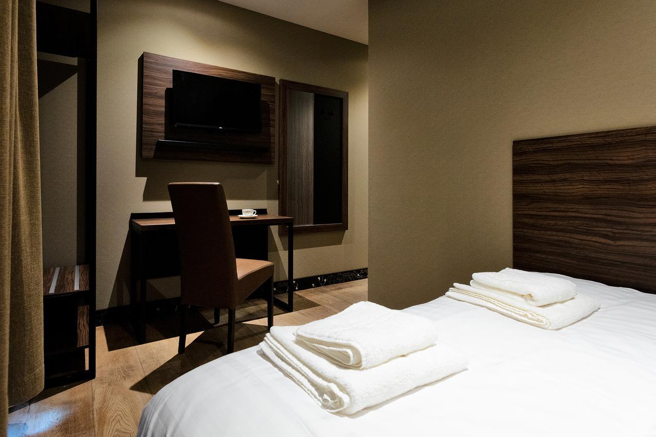 Amsterdam Lake Hotel บาดโฮเวอดอร์ป ภายนอก รูปภาพ