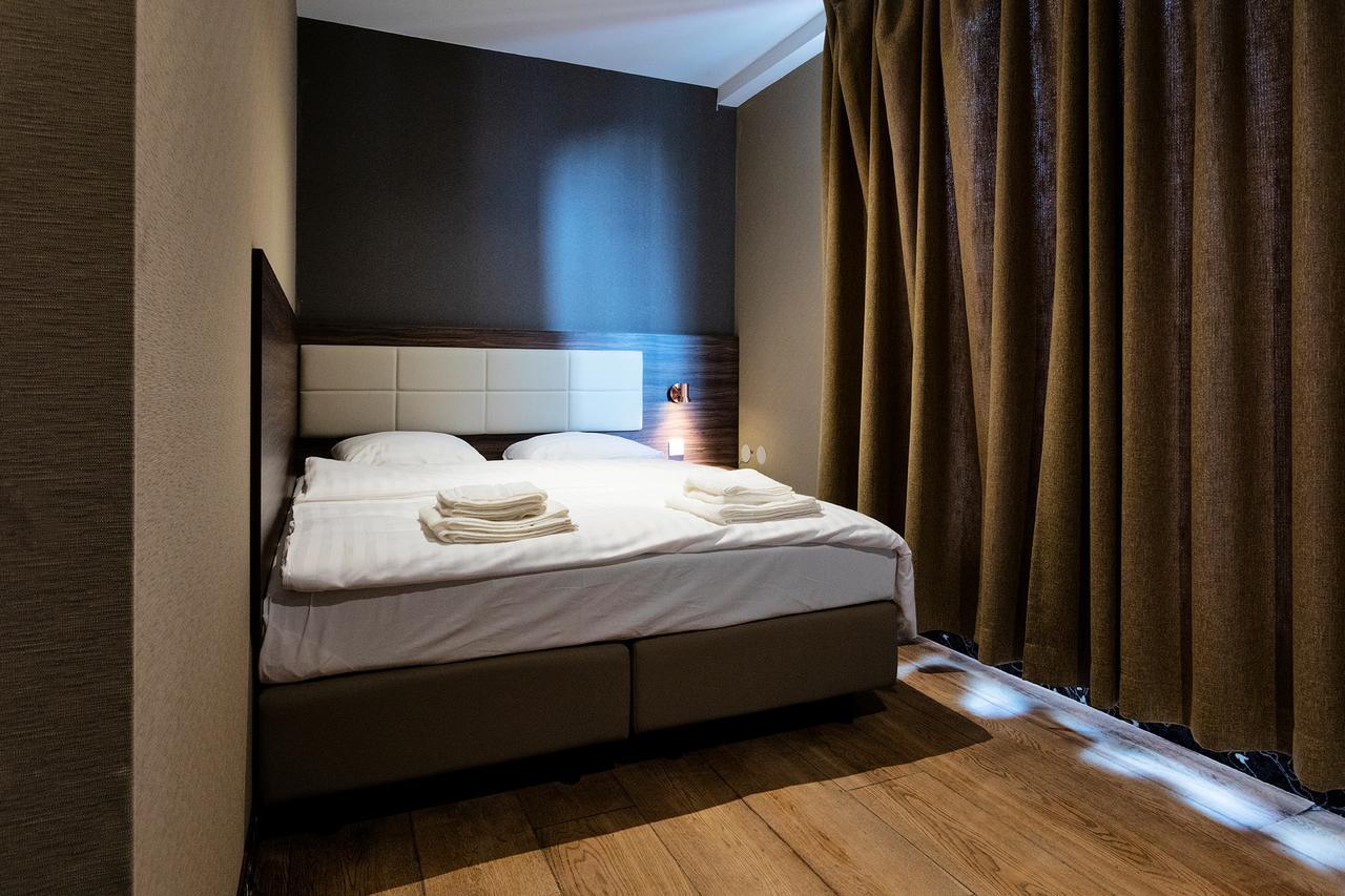 Amsterdam Lake Hotel บาดโฮเวอดอร์ป ภายนอก รูปภาพ